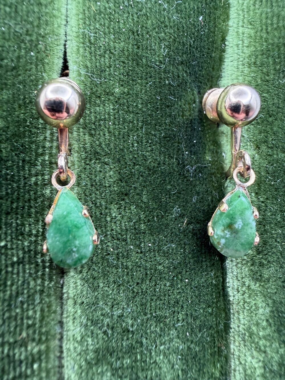 vintage gold-filled screw-back dangle earrings jade stones signed Emmons